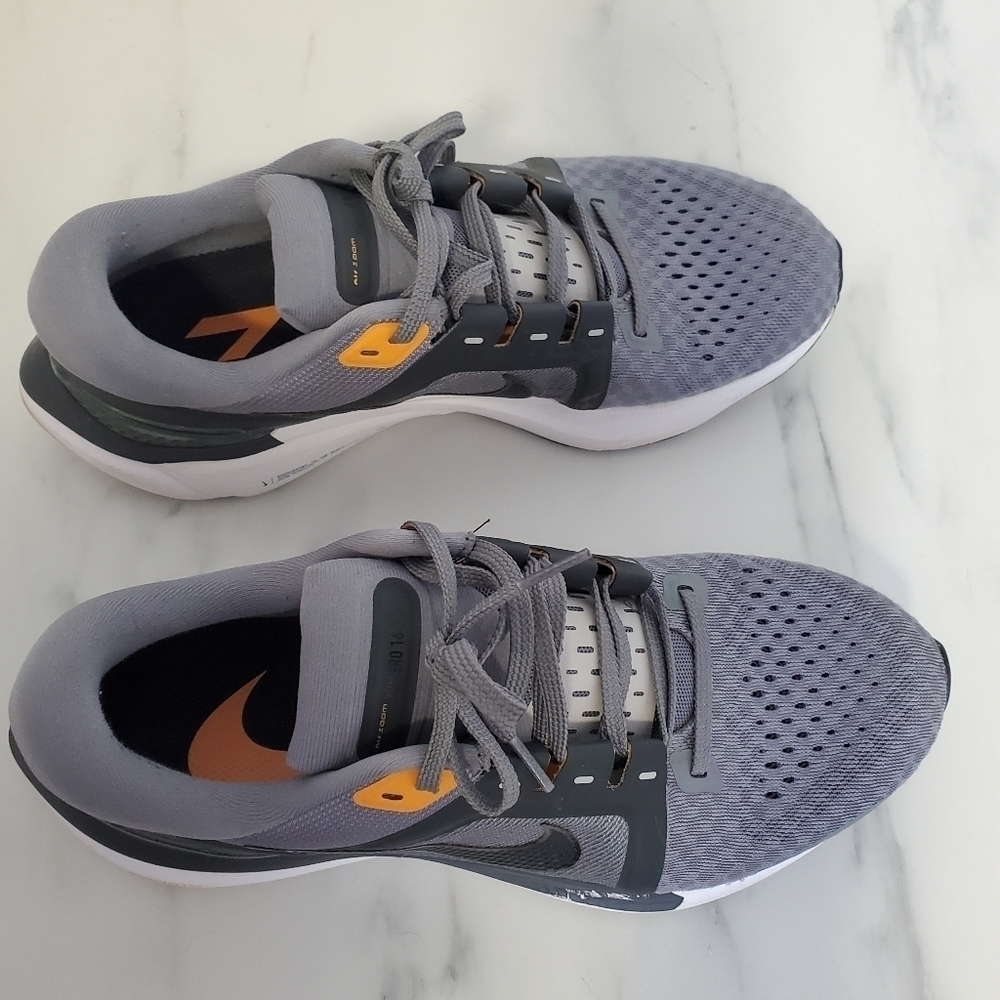 Nike Men's Air Zoom Vomero 16 - Picture 6 of 6